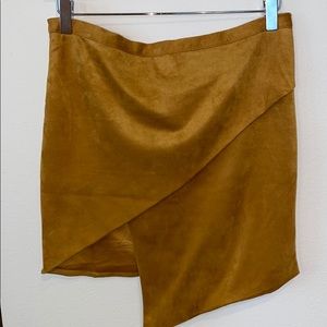 Boutique suede skirt